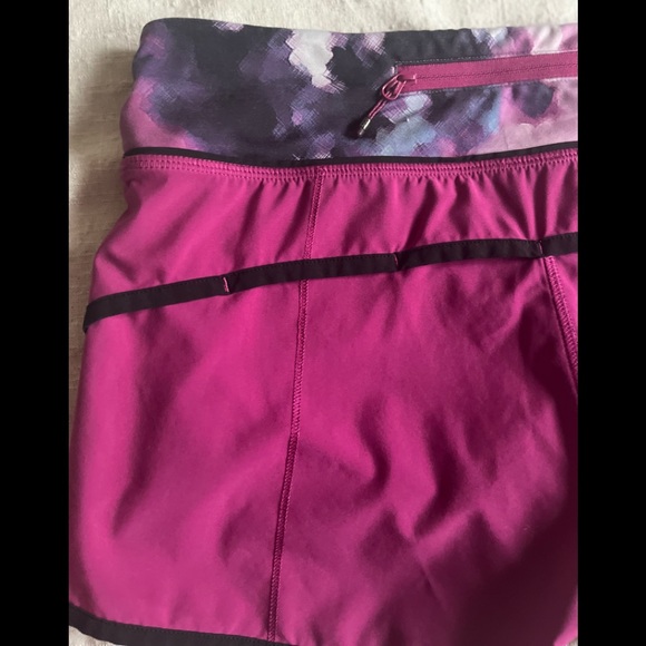 Lululemon running shorts - Picture 6 of 12